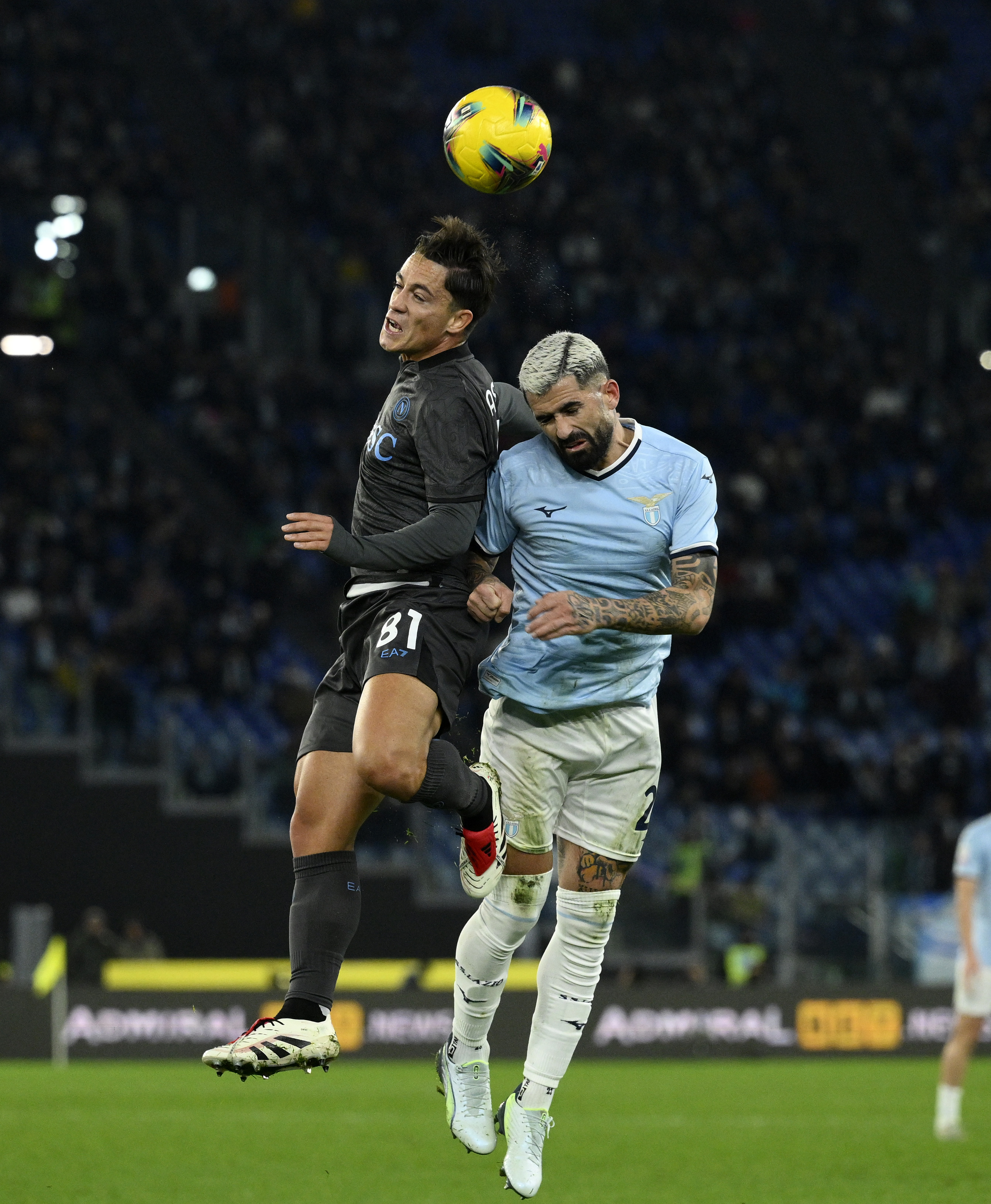 包含那不勒斯中场受伤无缘下场比赛的词条 包含那不勒斯中场受伤无缘下场比赛的词条