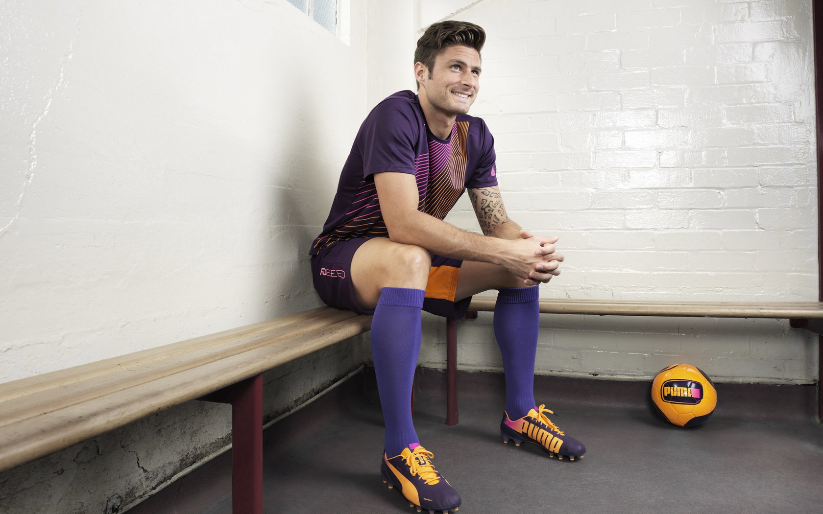 赛道与球场，F1争冠焦点战与勇士节奏掌控的魔术