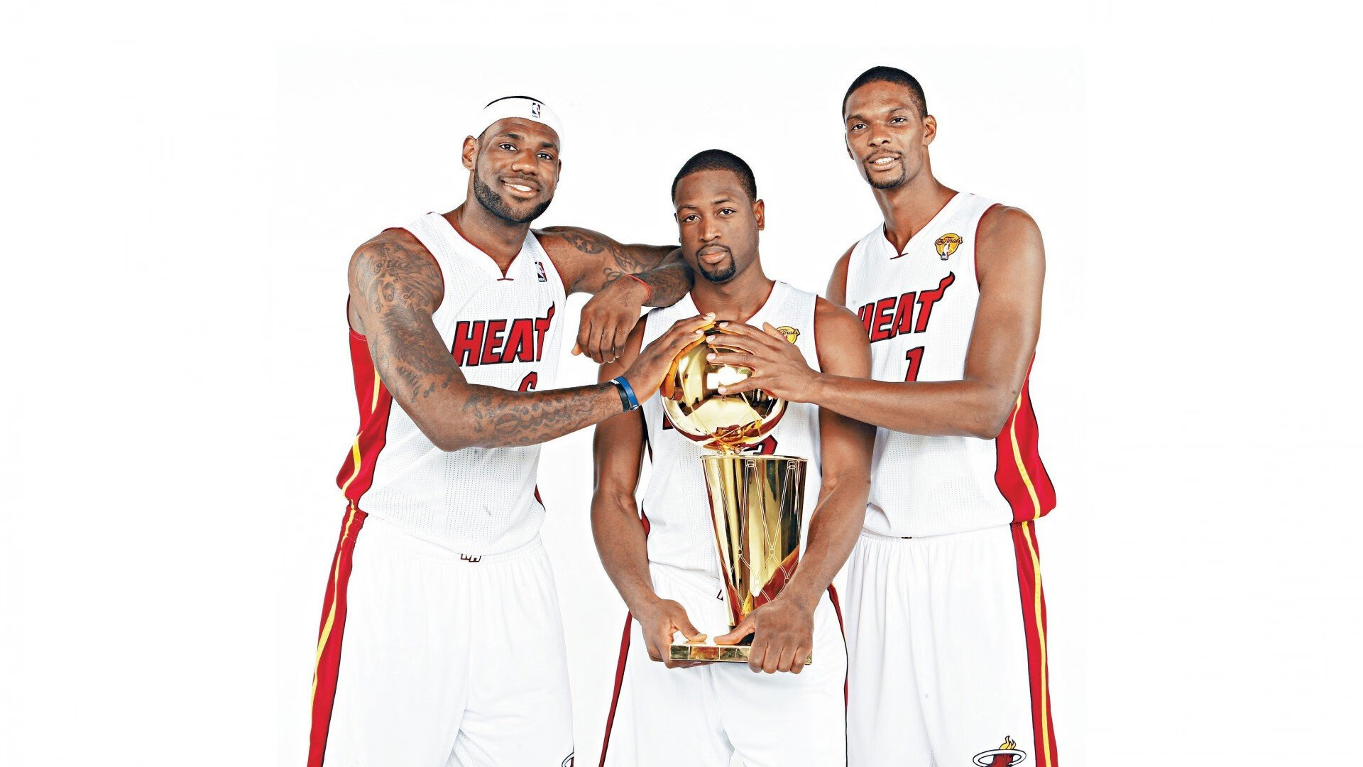 赛道上的红蓝风暴，佩雷兹一骑绝尘，雷诺鏖战哈斯显峥嵘